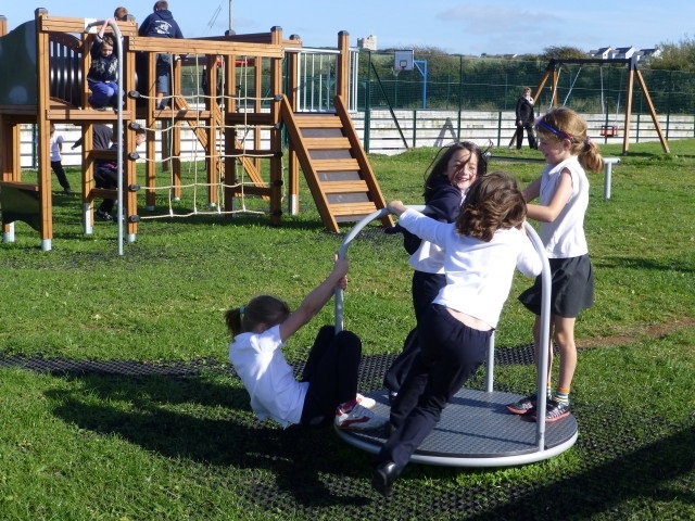 Lars Laj παιδότοπων, καρουζέλ