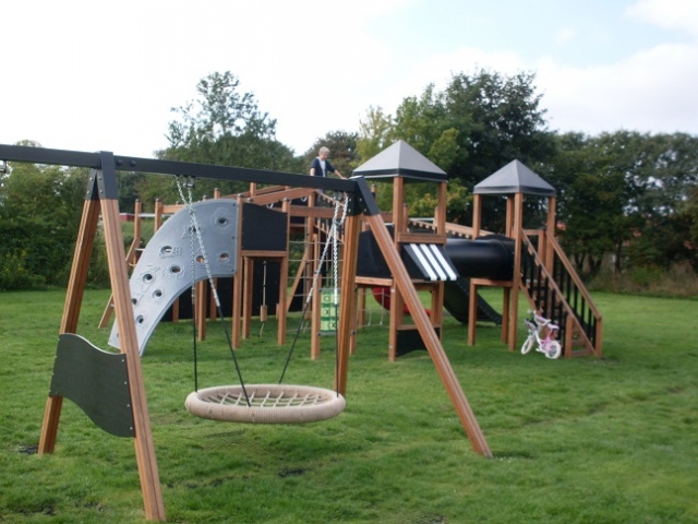 Lars Laj παιδότοπων