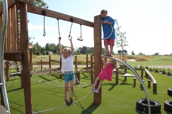 Lars Laj παιδότοπων